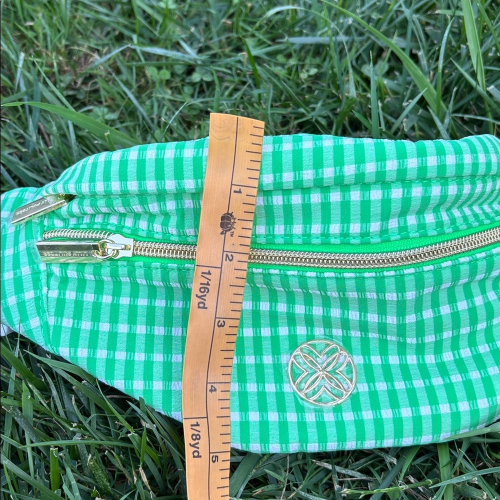 NWT Glenna Belt Bag Fauna Green - Picture 13 of 13